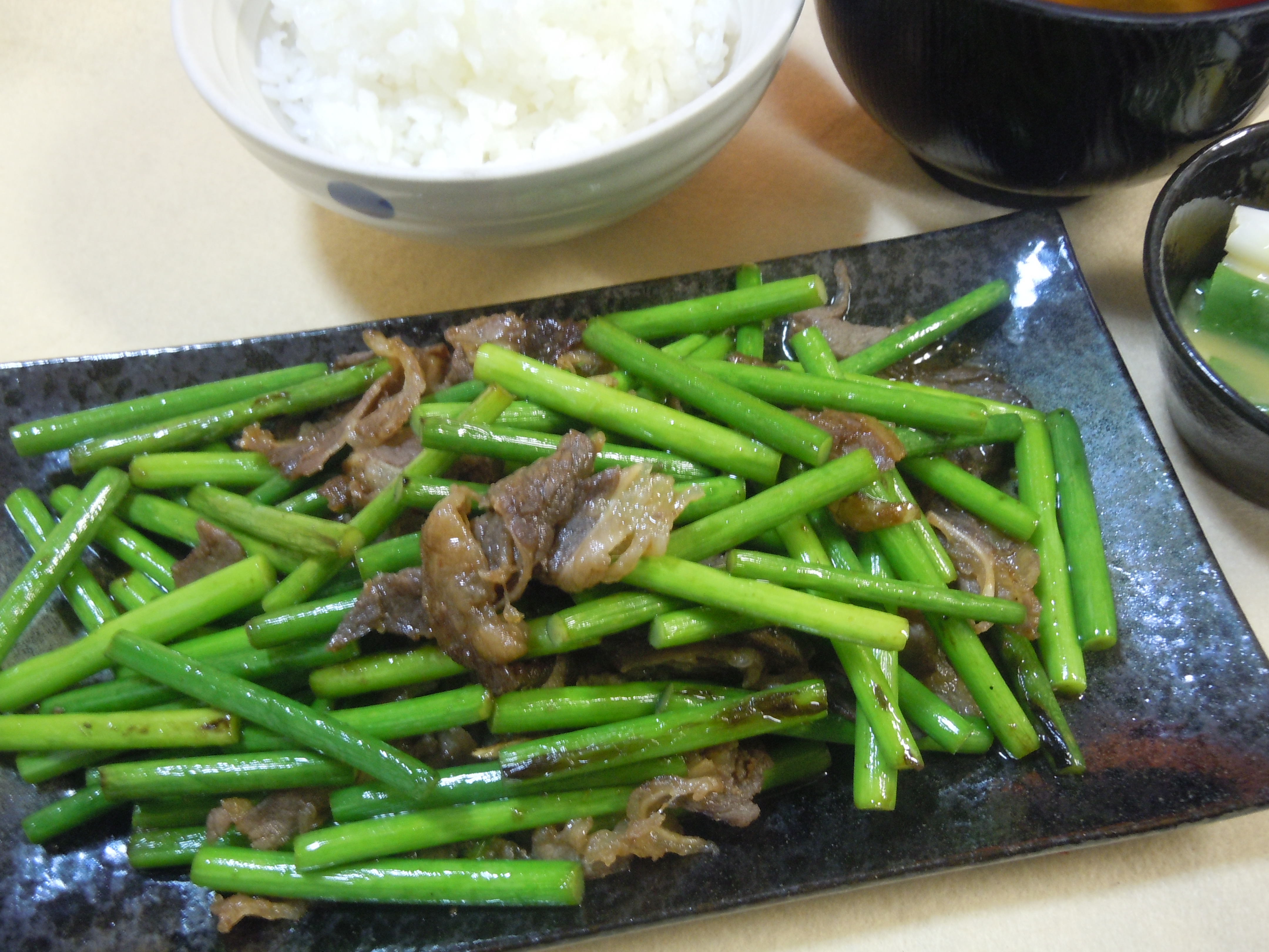 ニンニクの芽炒め定食
